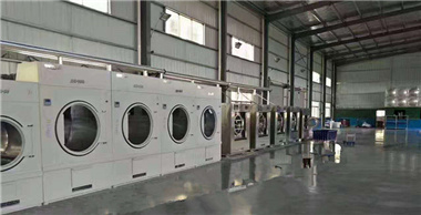 百?gòu)?qiáng)知心話梅雨天 毛巾烘干機(jī)用的正當(dāng)時(shí)