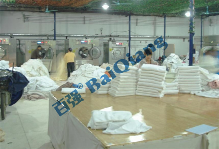 開酒店洗滌廠大概多少錢？洗滌廠日洗1000套利潤大概多少？